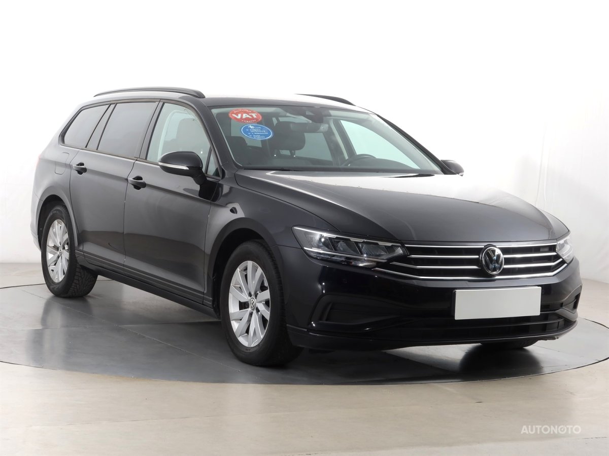 Volkswagen Passat, 2020 - celkový pohled