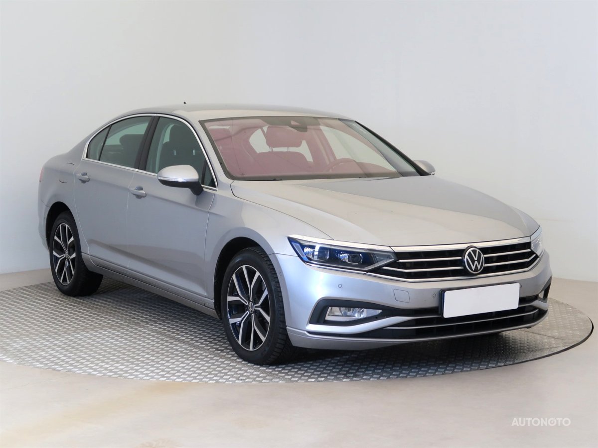 Volkswagen Passat, 2020 - celkový pohled
