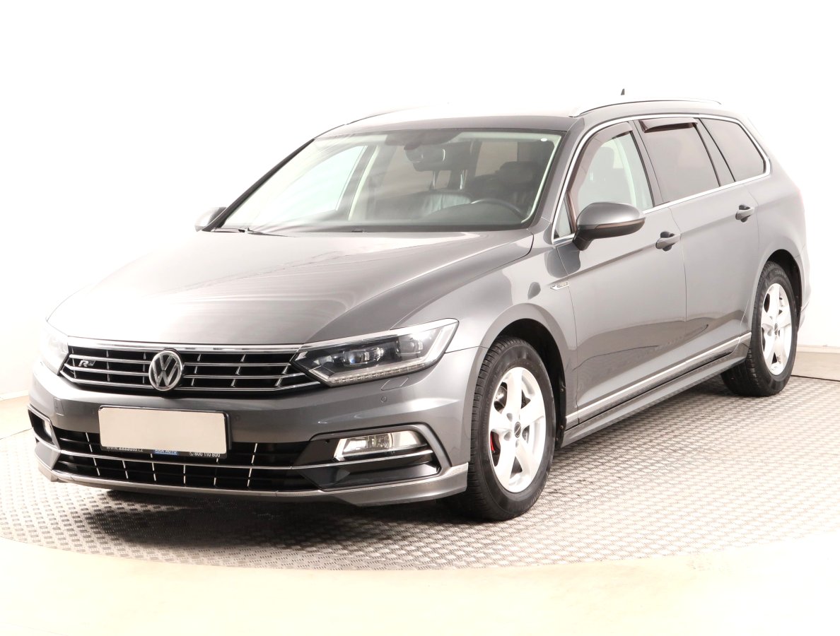 Volkswagen Passat, 2015 - pohled č. 3