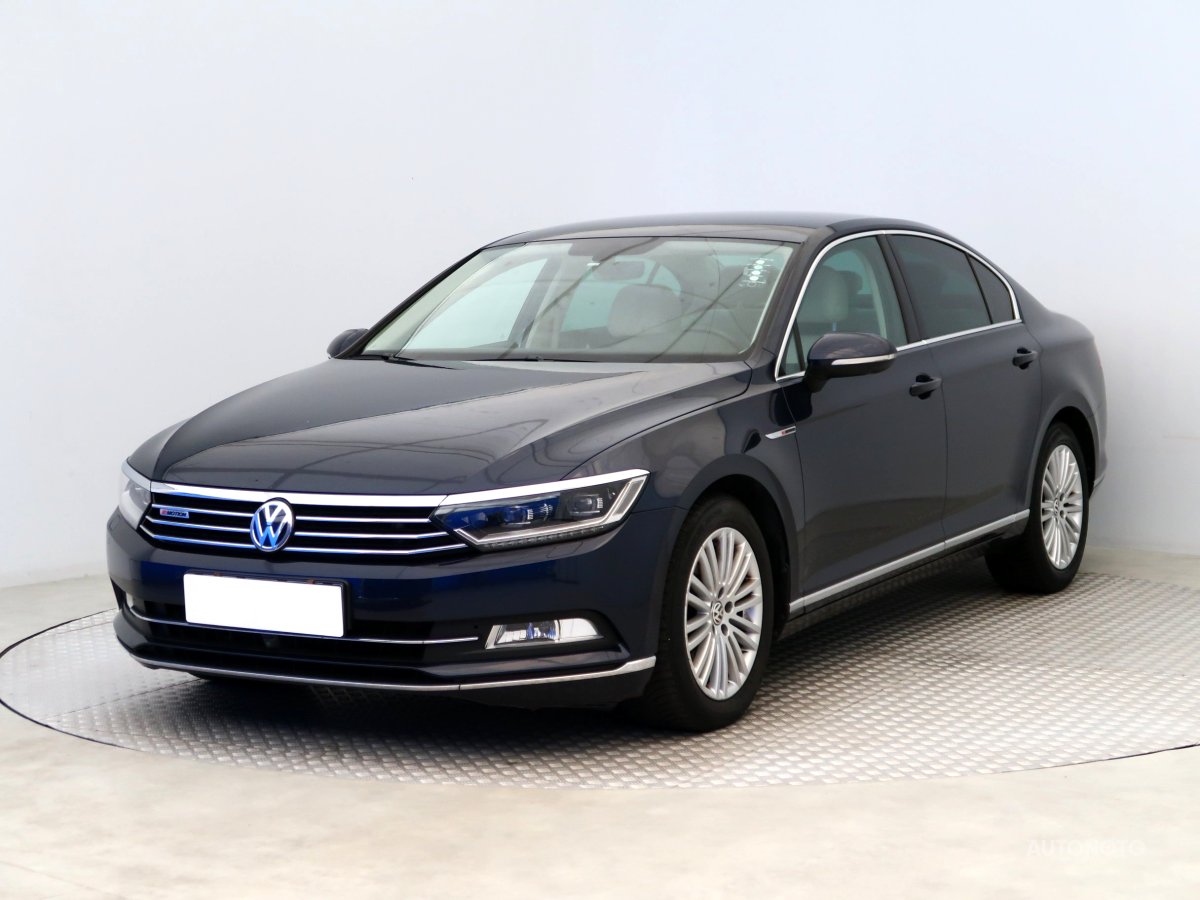 Volkswagen Passat, 2016 - pohled č. 3