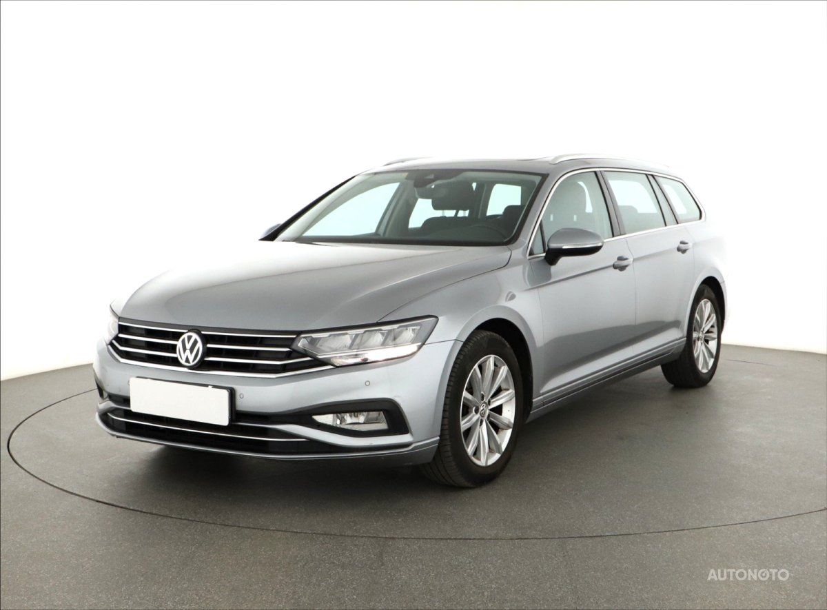 Volkswagen Passat, 2020 - pohled č. 3