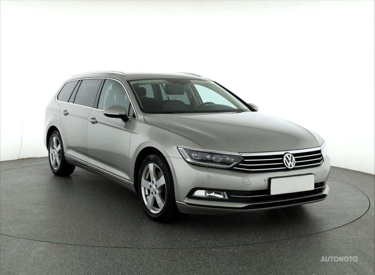 Volkswagen Passat, 2015 - pohled č. 1