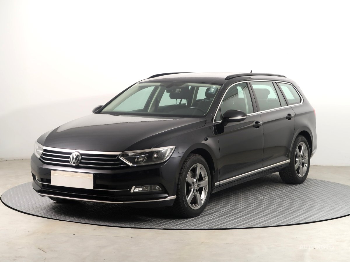 Volkswagen Passat, 2015 - pohled č. 3