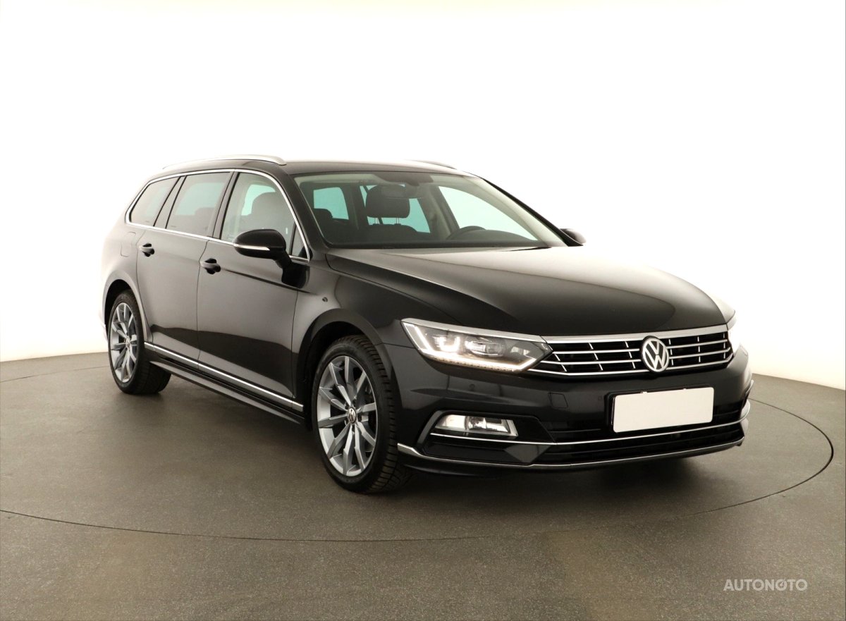 Volkswagen Passat, 2019 - celkový pohled