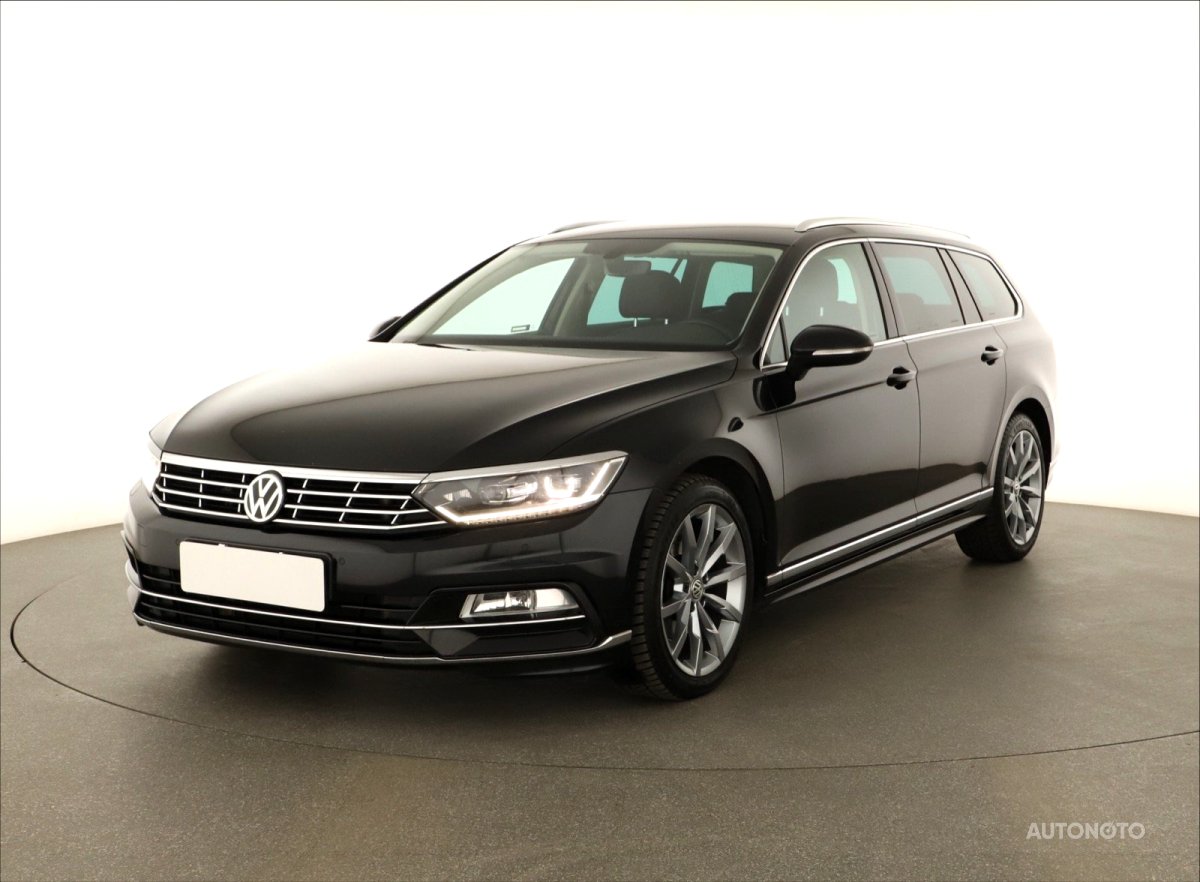 Volkswagen Passat, 2019 - pohled č. 3