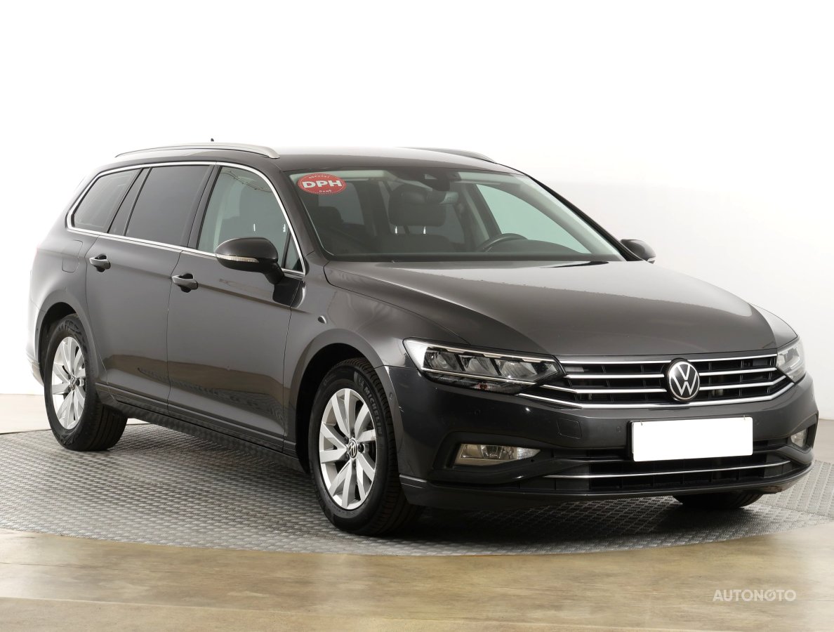 Volkswagen Passat, 2021 - pohled č. 1