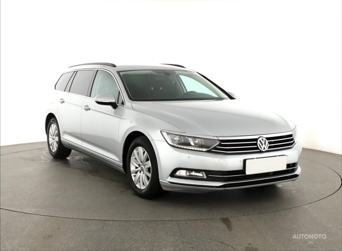 Volkswagen Passat, 2015 - pohled č. 1