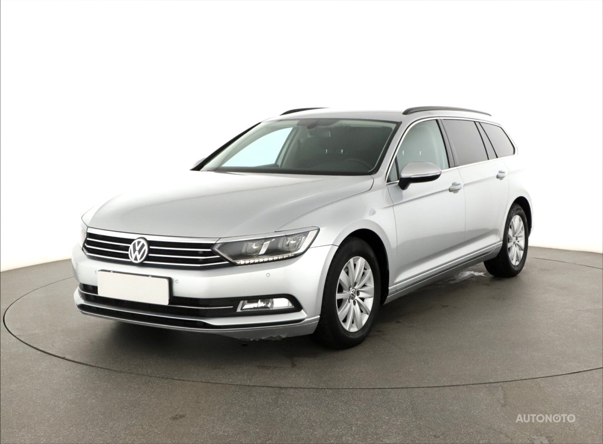 Volkswagen Passat, 2015 - pohled č. 3