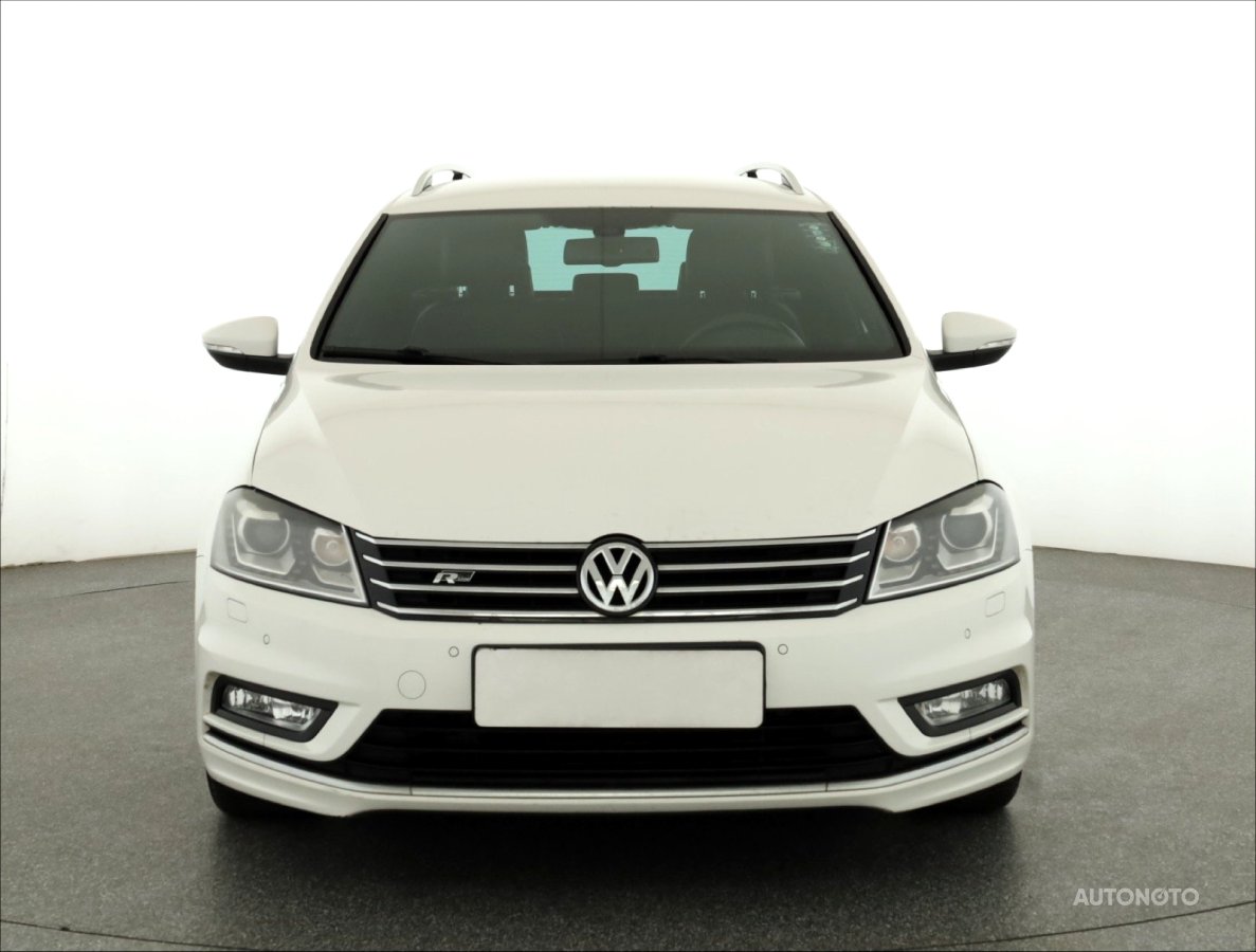 Volkswagen Passat, 2013 - pohled č. 2