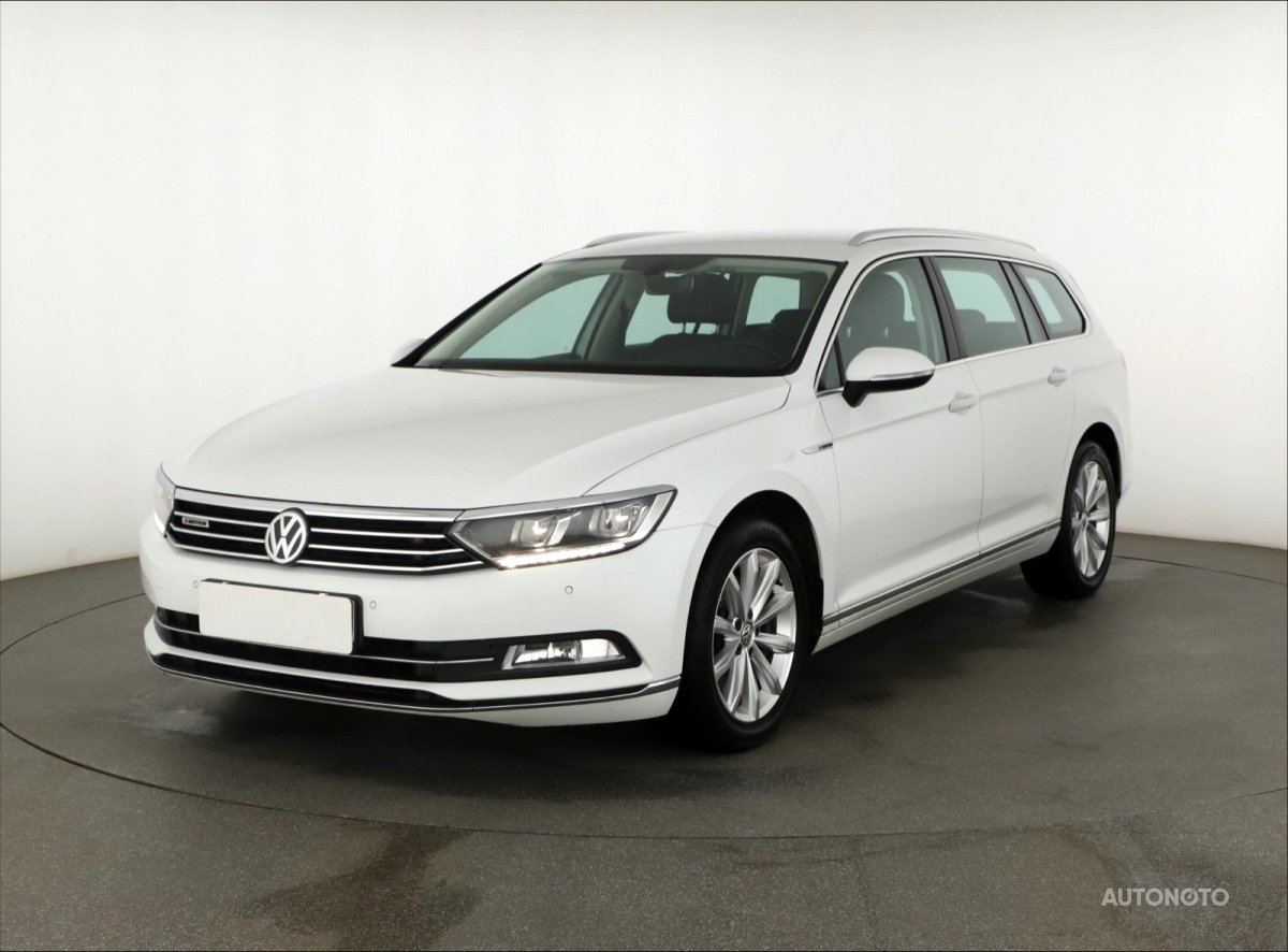 Volkswagen Passat, 2015 - pohled č. 3