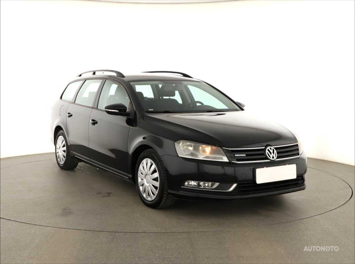 Volkswagen Passat, 2013 - celkový pohled