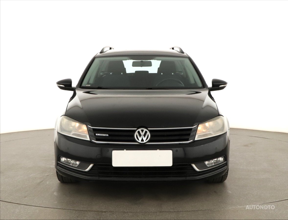 Volkswagen Passat, 2013 - pohled č. 2