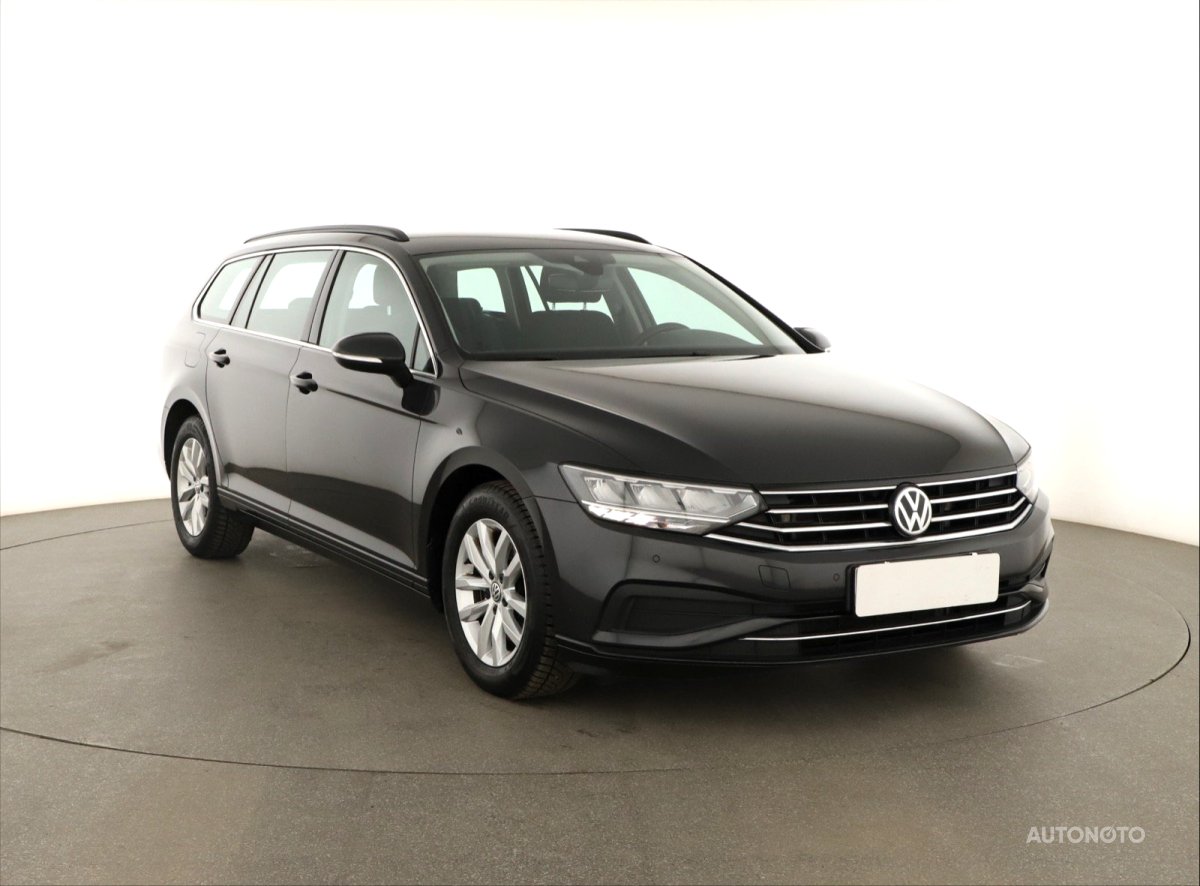 Volkswagen Passat, 2019 - celkový pohled