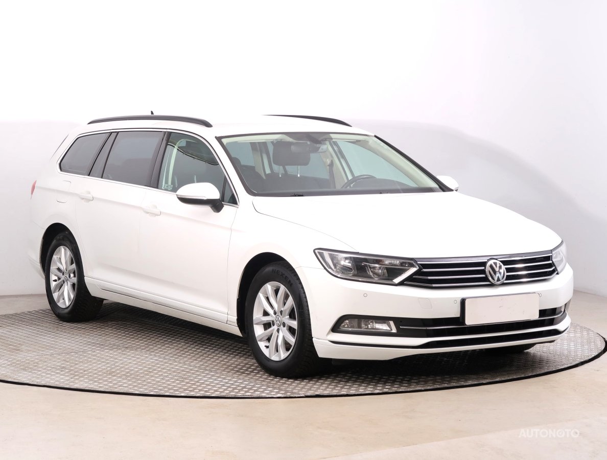 Volkswagen Passat, 2015 - celkový pohled