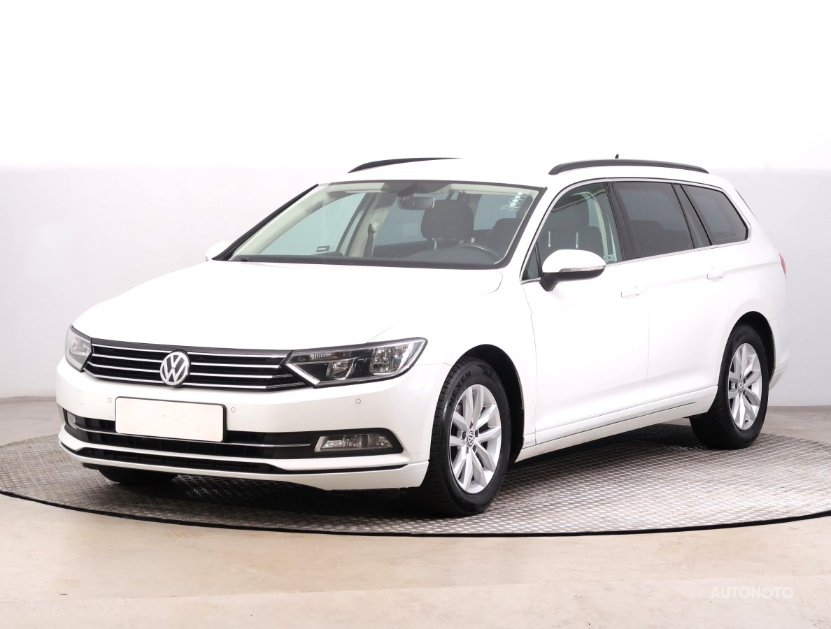 Volkswagen Passat, 2015 - pohled č. 3