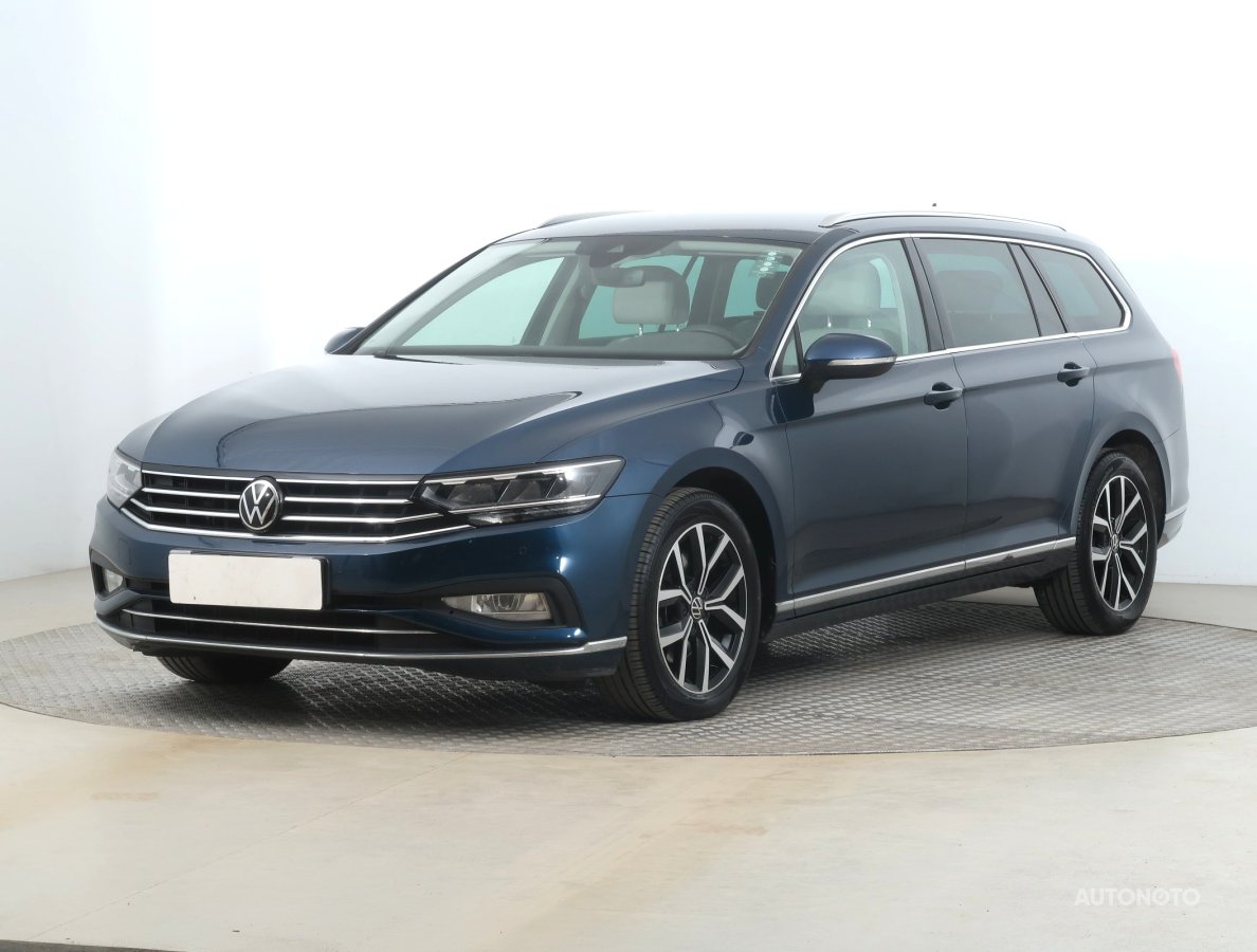 Volkswagen Passat, 2020 - pohled č. 3