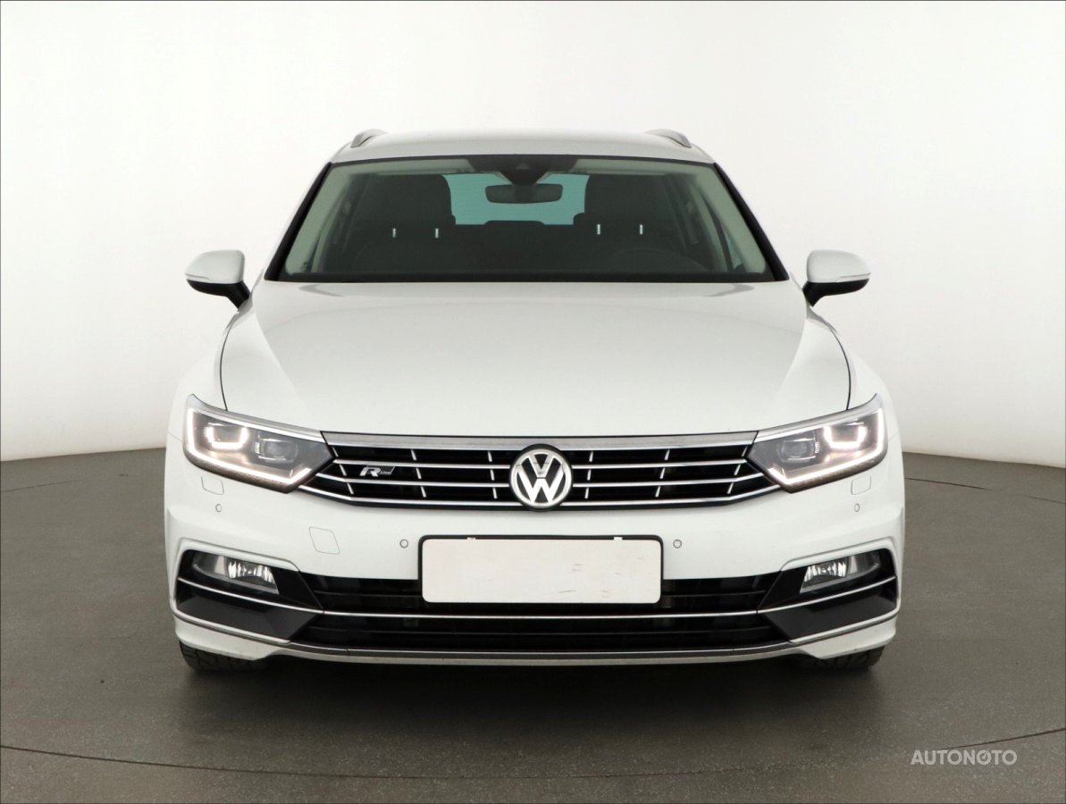 Volkswagen Passat, 2018 - pohled č. 2