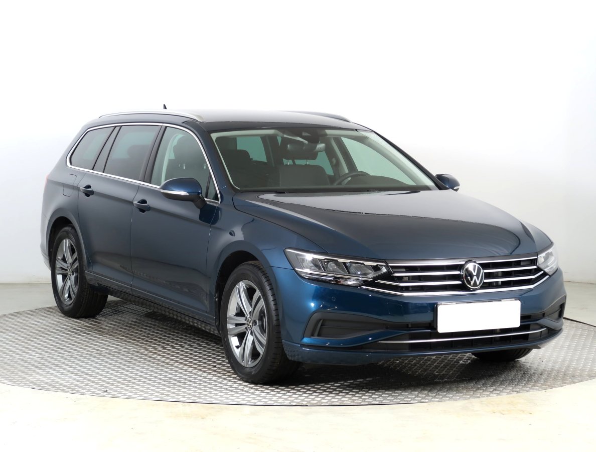Volkswagen Passat, 2024 - pohled č. 1
