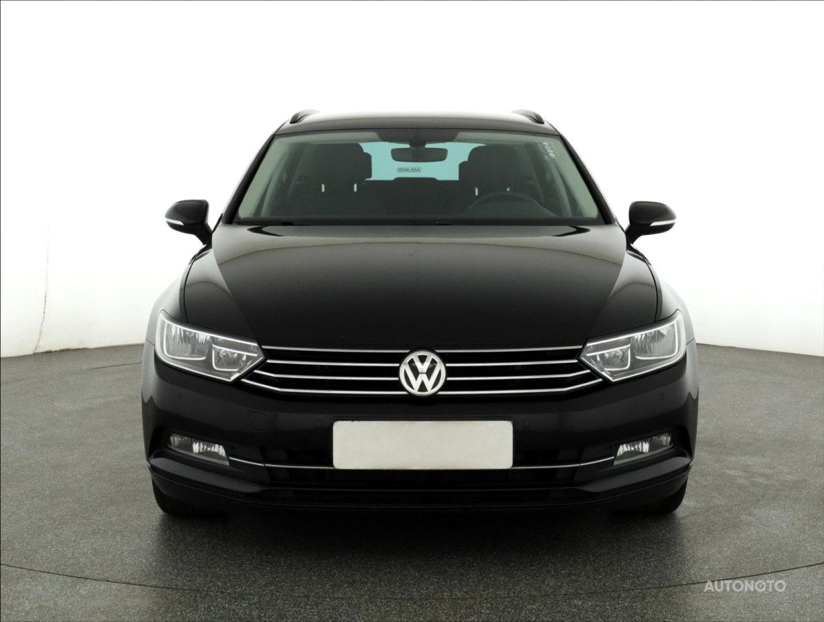Volkswagen Passat, 2017 - pohled č. 2