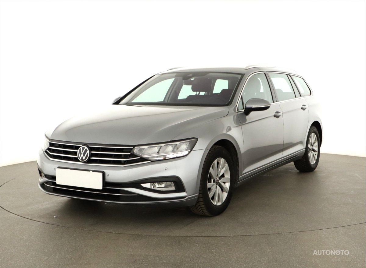 Volkswagen Passat, 2020 - pohled č. 3