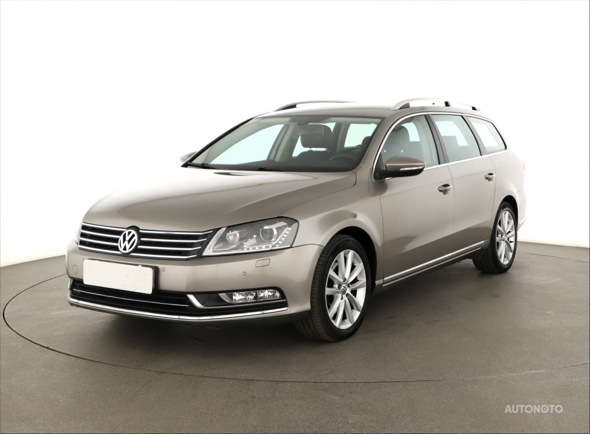 Volkswagen Passat, 2014 - pohled č. 3