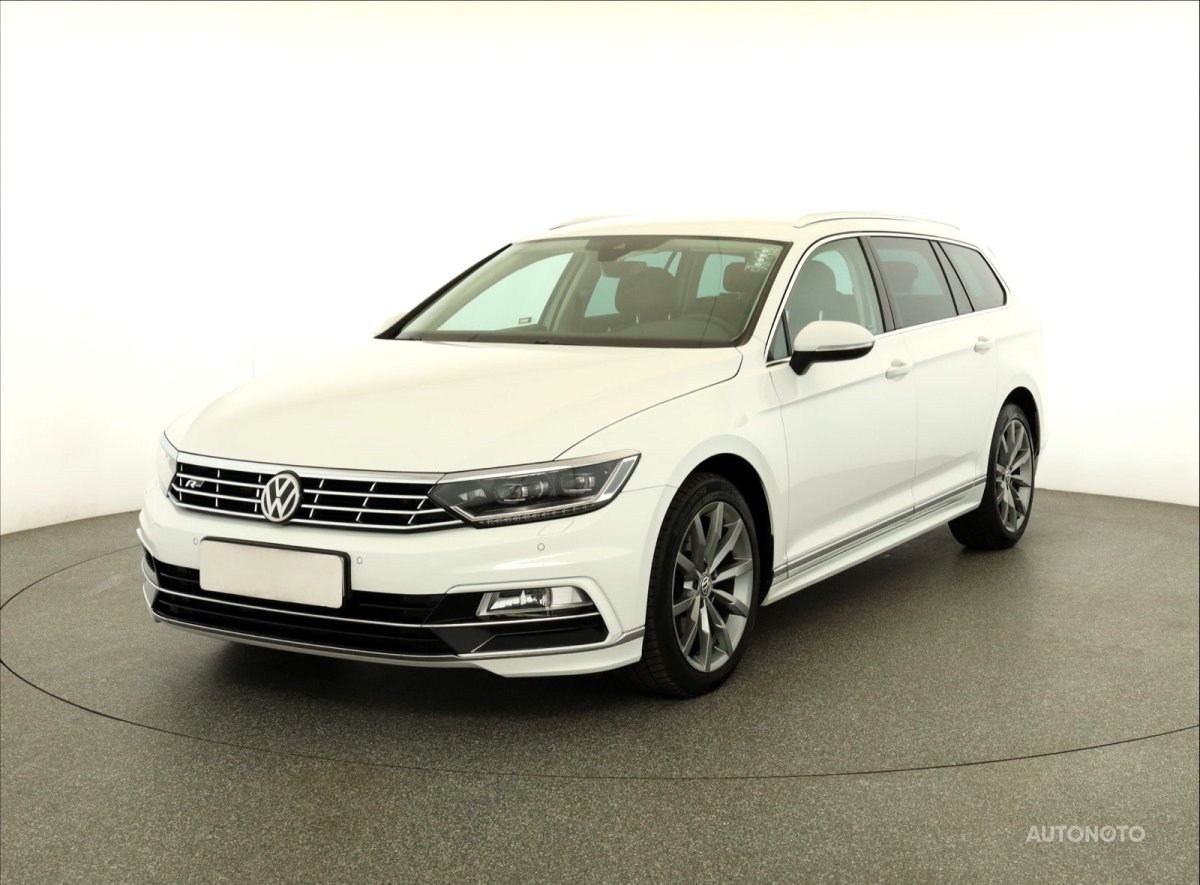 Volkswagen Passat, 2018 - pohled č. 3
