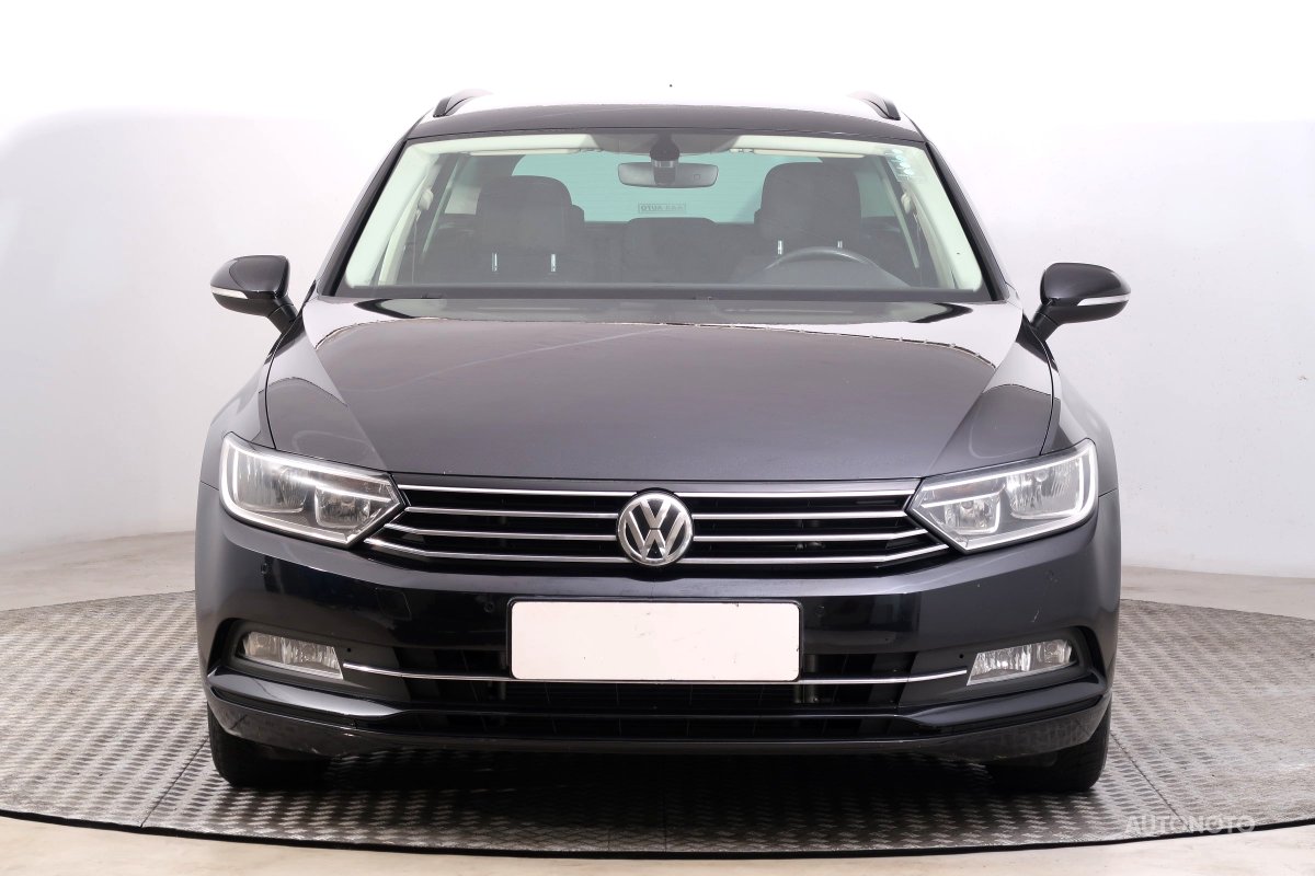 Volkswagen Passat, 2015 - pohled č. 2