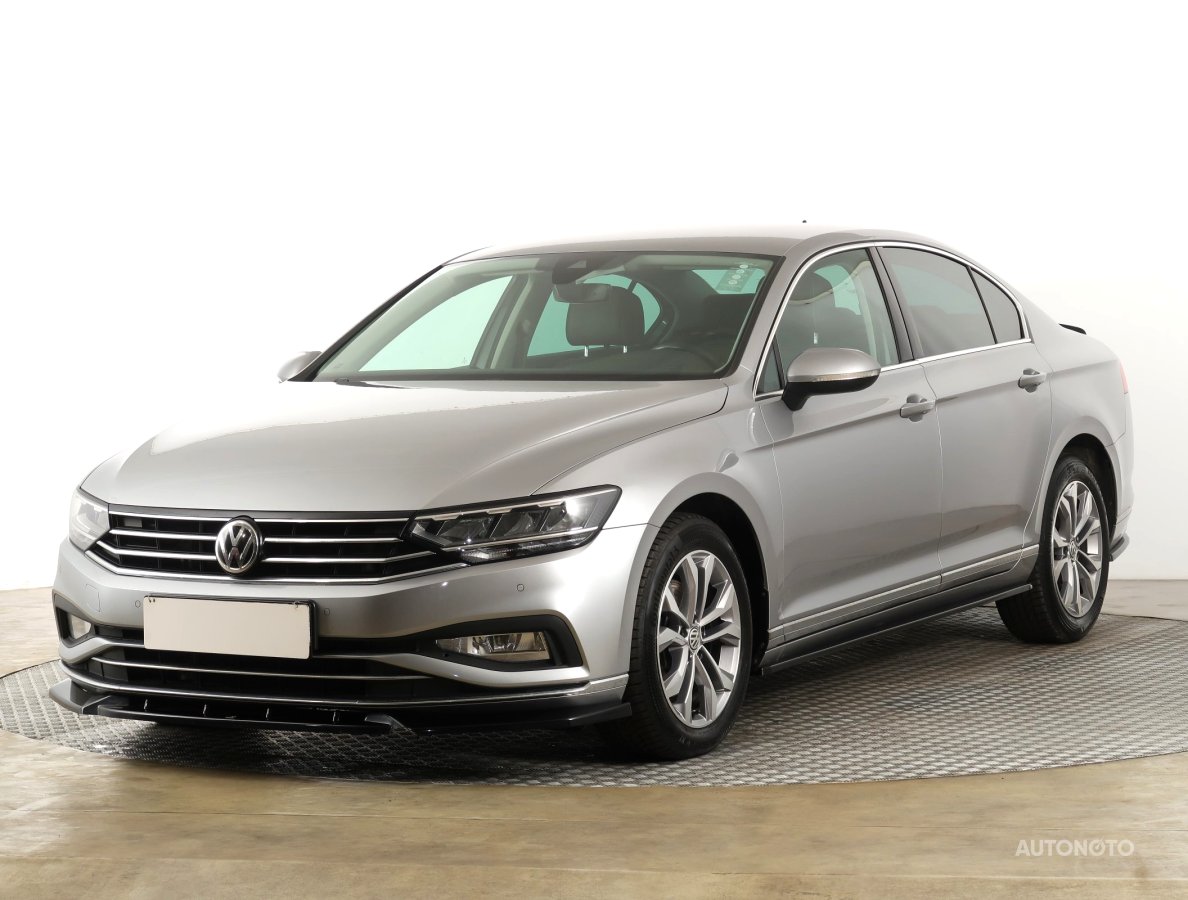 Volkswagen Passat, 2019 - pohled č. 3