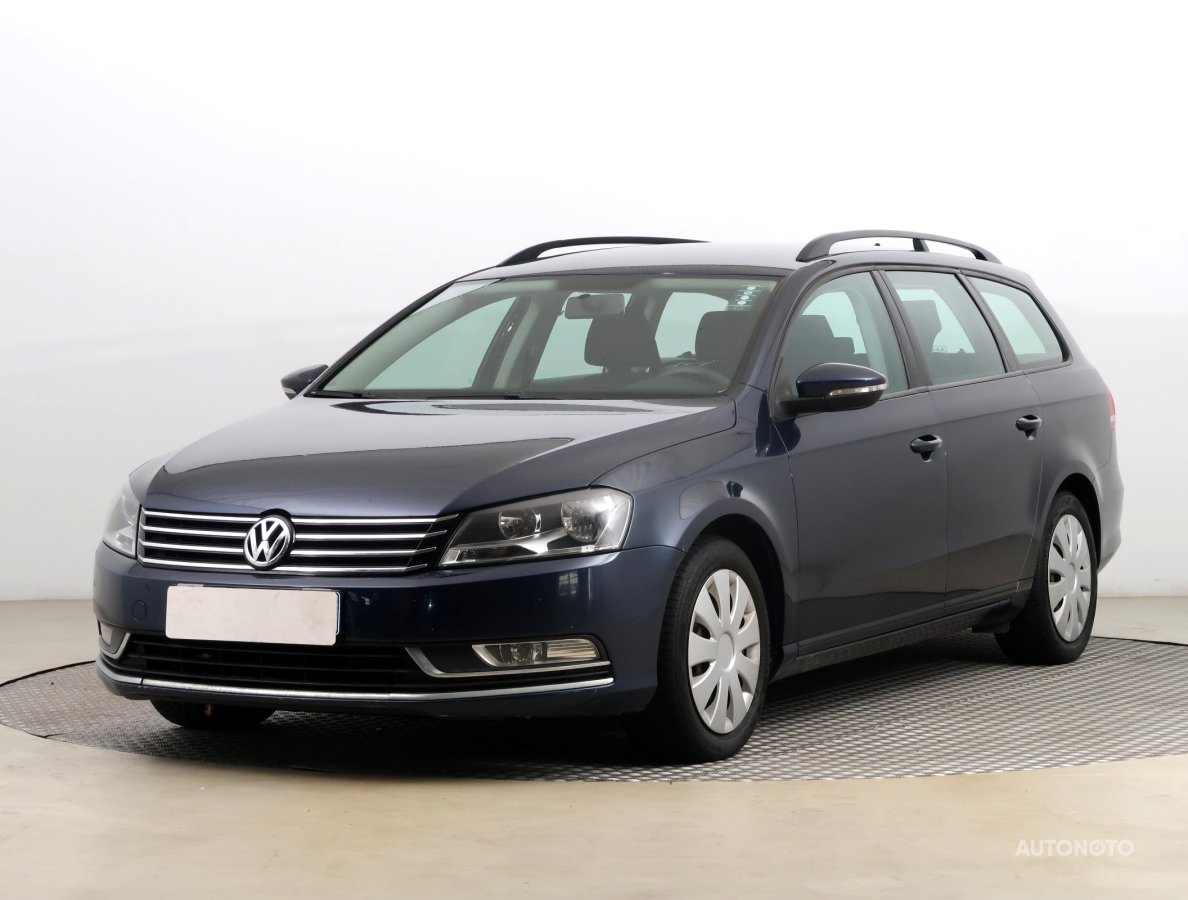 Volkswagen Passat, 2012 - pohled č. 3