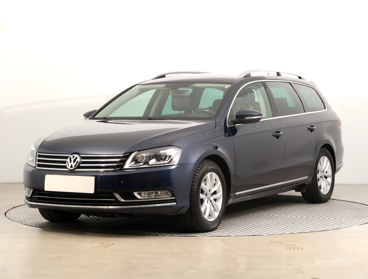 Volkswagen Passat, 2012 - pohled č. 3