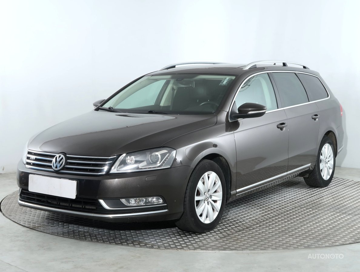 Volkswagen Passat, 2014 - pohled č. 3