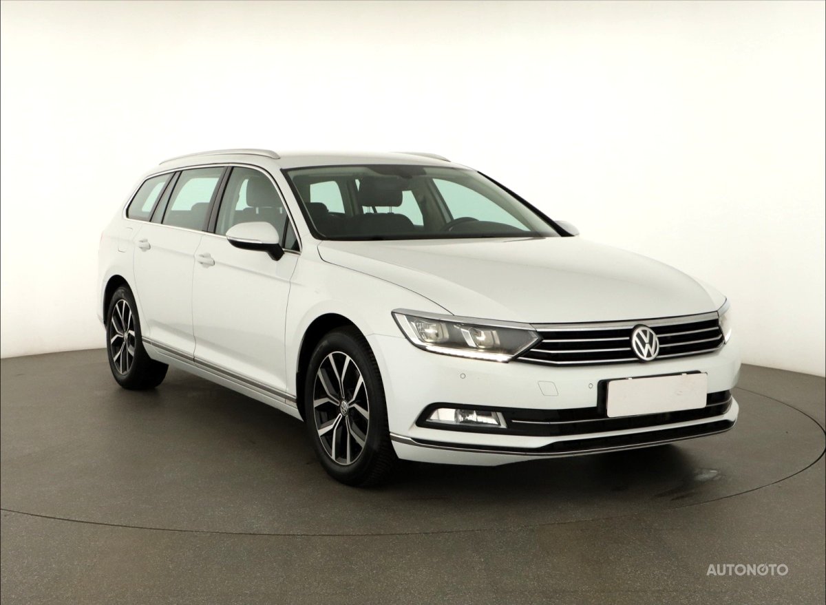 Volkswagen Passat, 2017 - celkový pohled