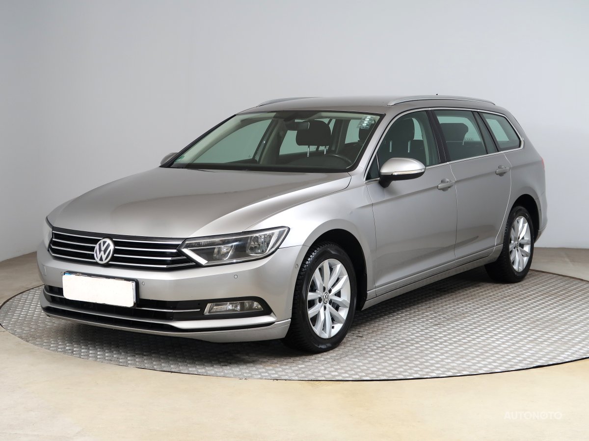 Volkswagen Passat, 2015 - pohled č. 3