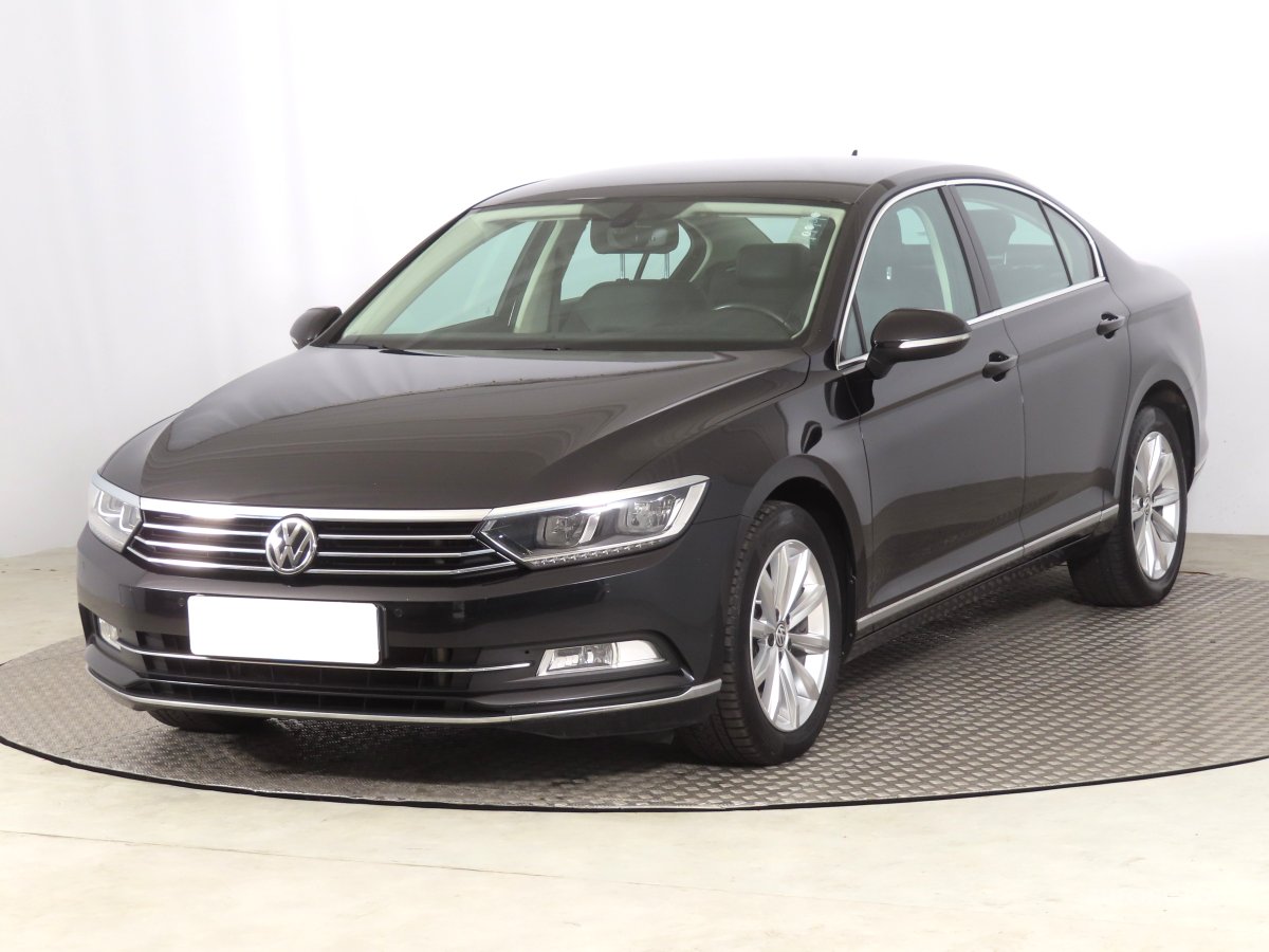 Volkswagen Passat, 2017 - pohled č. 3