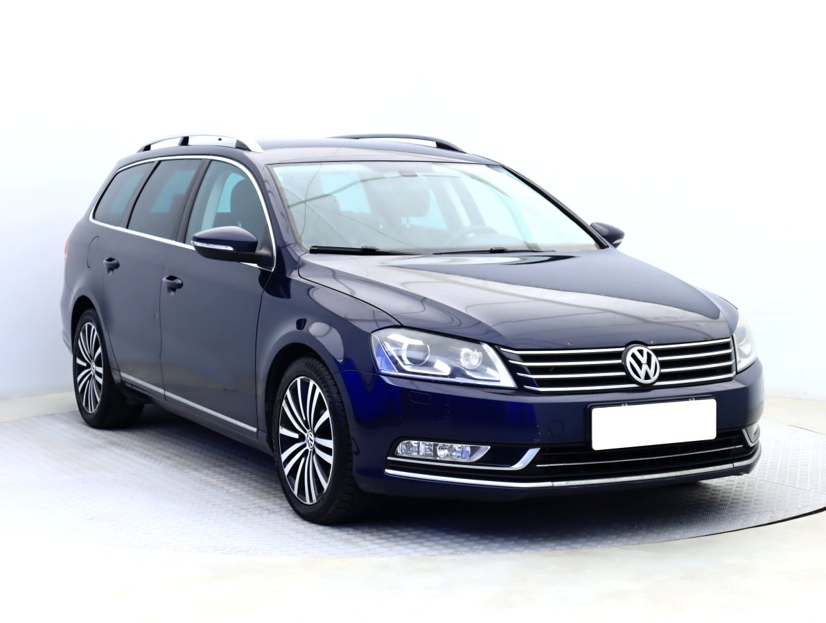 Volkswagen Passat, 2011 - pohled č. 1