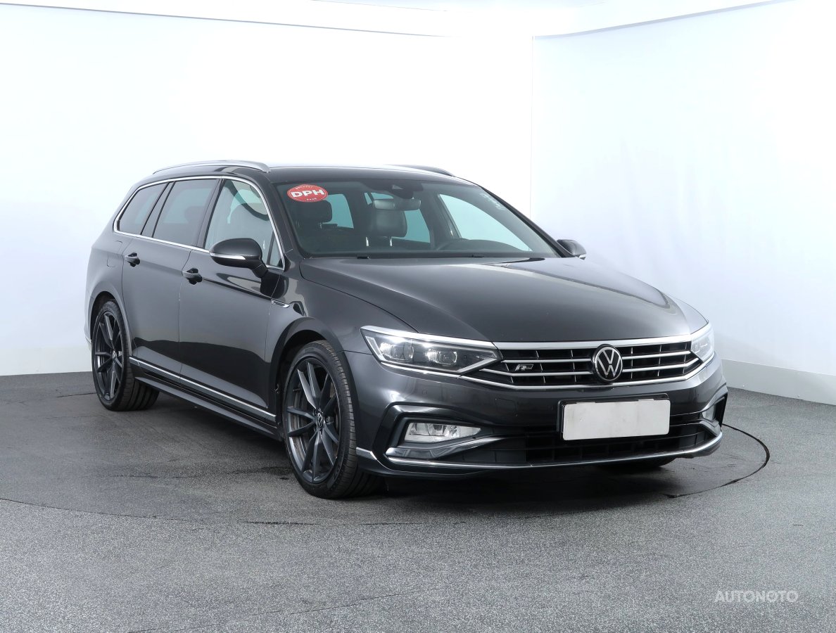 Volkswagen Passat, 2020 - celkový pohled