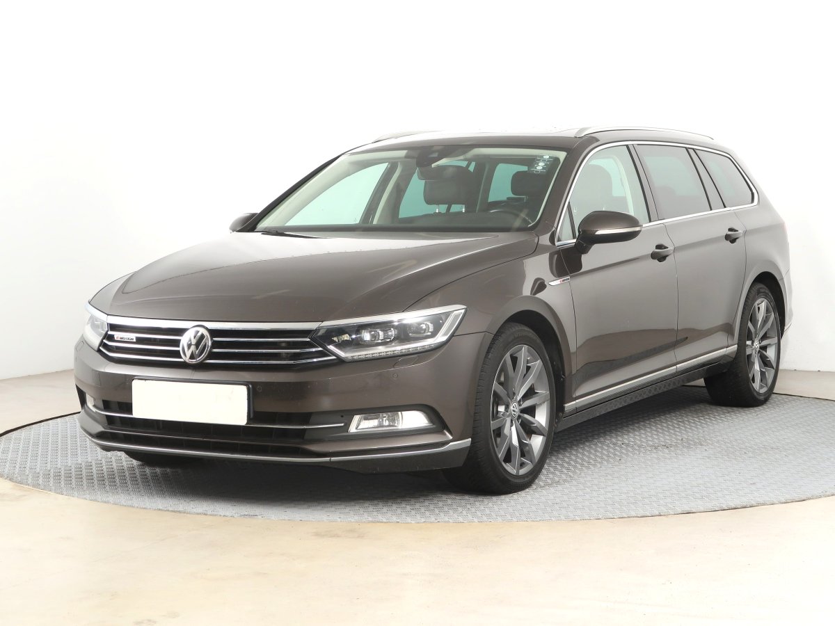 Volkswagen Passat, 2016 - pohled č. 3