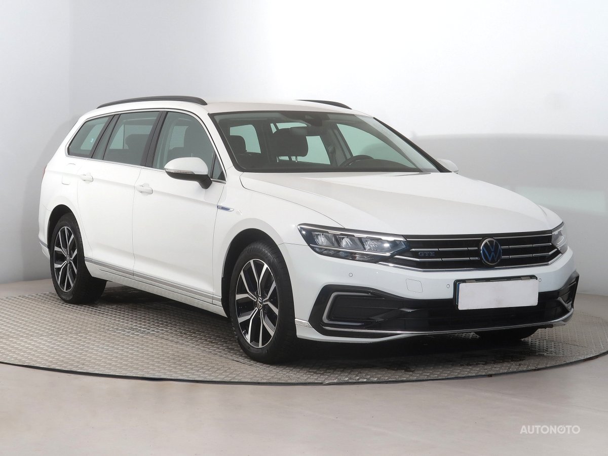 Volkswagen Passat, 2020 - celkový pohled