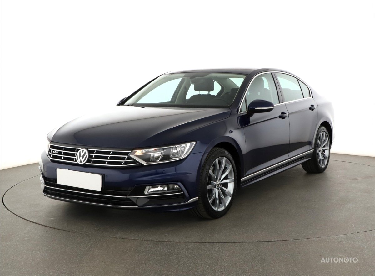 Volkswagen Passat, 2018 - pohled č. 3