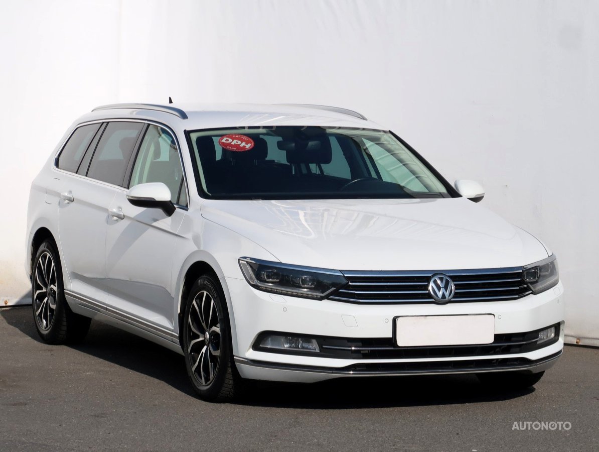 Volkswagen Passat, 2015 - celkový pohled