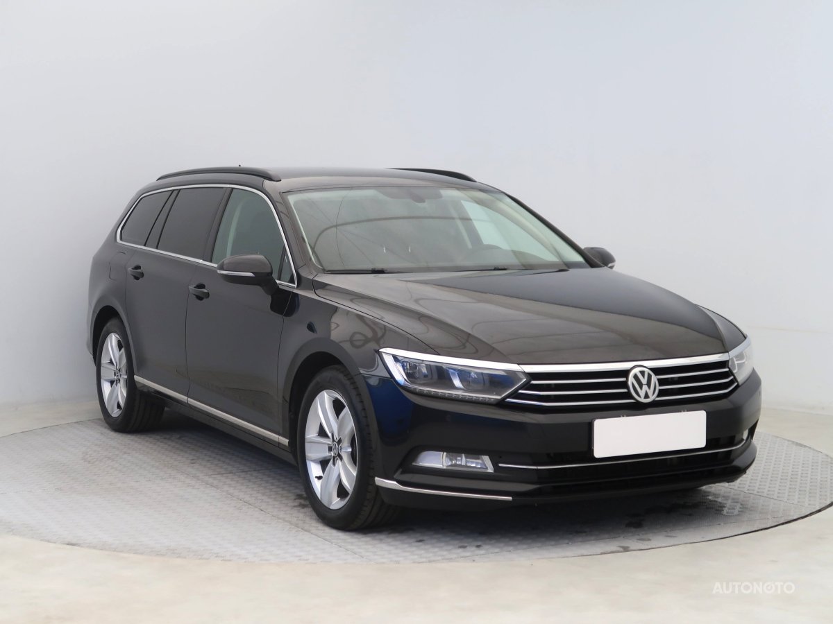 Volkswagen Passat, 2015 - celkový pohled