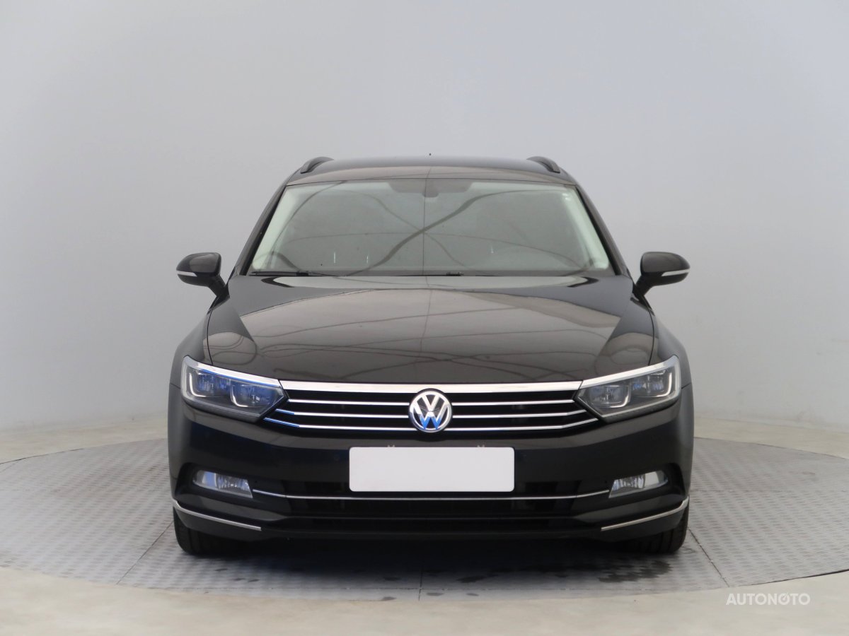 Volkswagen Passat, 2015 - pohled č. 2