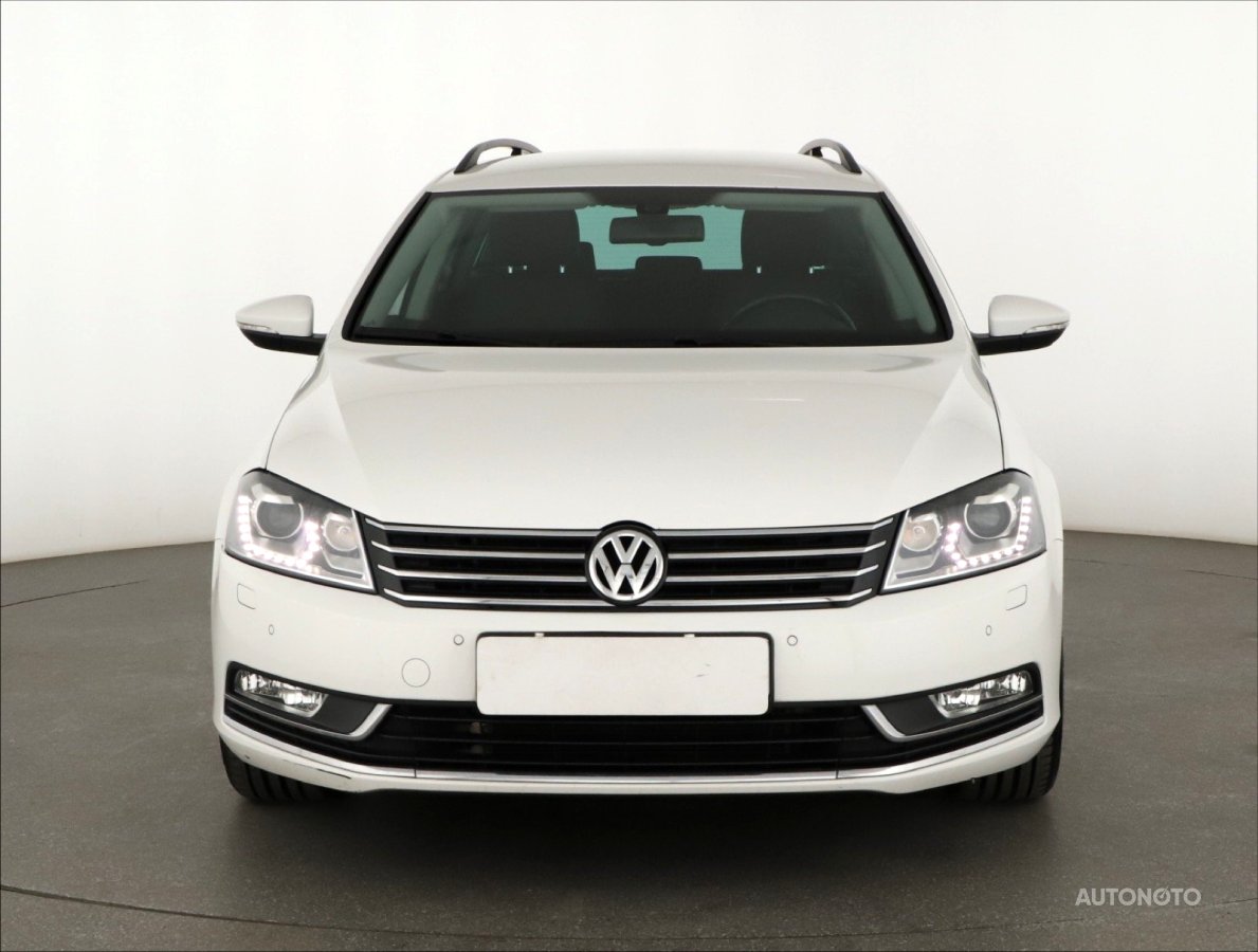 Volkswagen Passat, 2014 - pohled č. 2