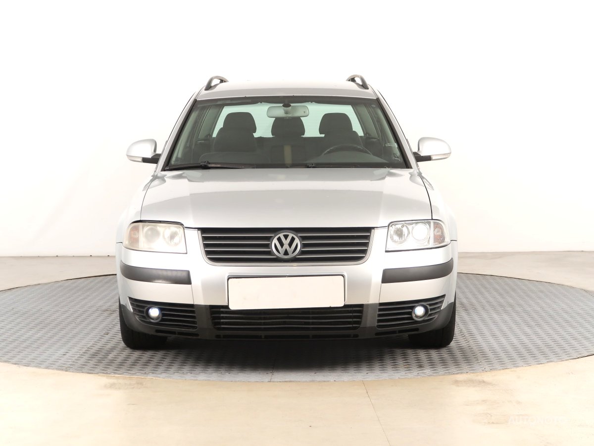 Volkswagen Passat, 2004 - pohled č. 2