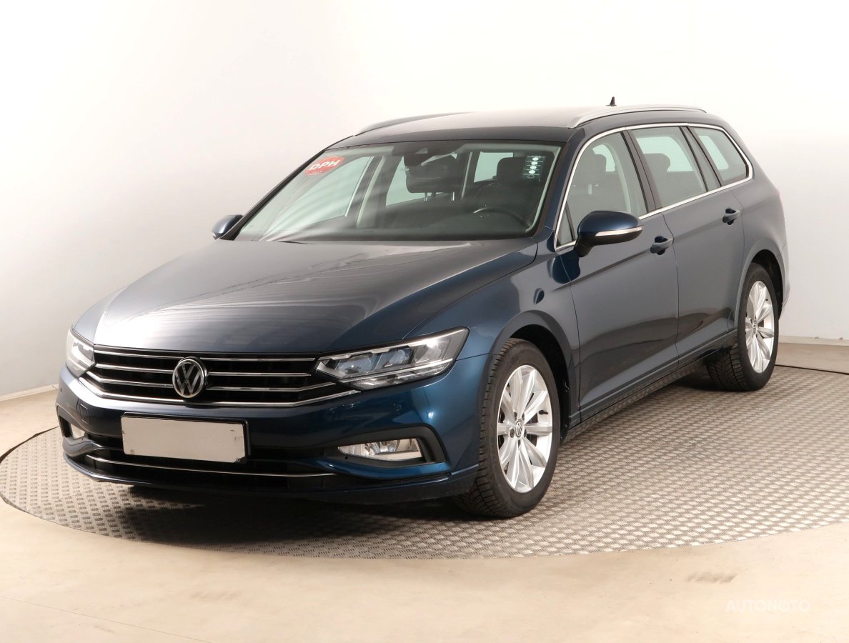 Volkswagen Passat, 2019 - pohled č. 3