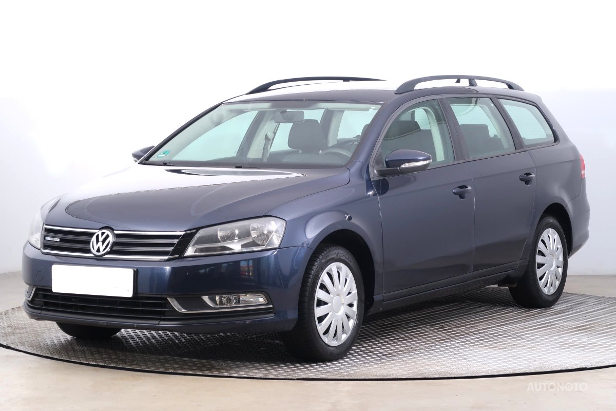 Volkswagen Passat, 2012 - pohled č. 3