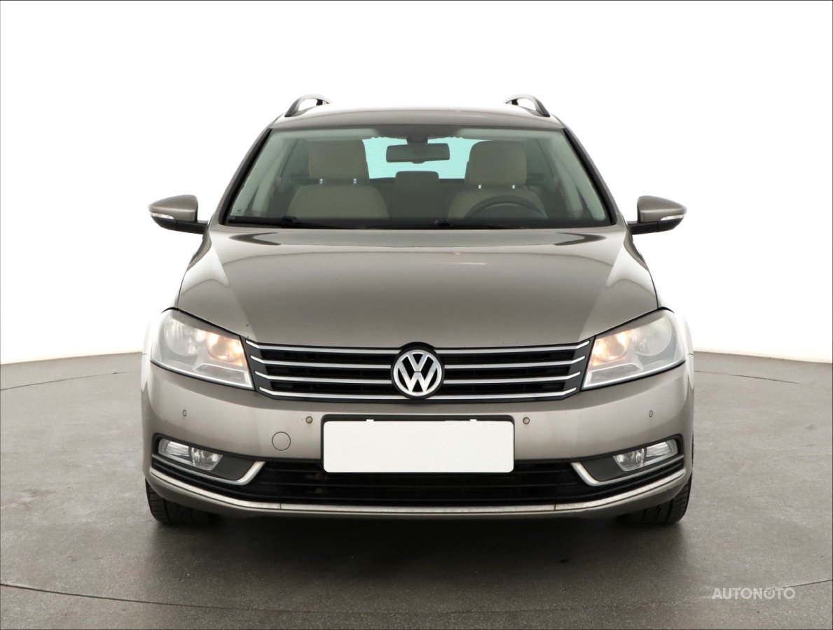 Volkswagen Passat, 2013 - pohled č. 2