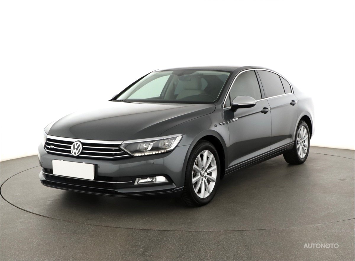 Volkswagen Passat, 2017 - pohled č. 3