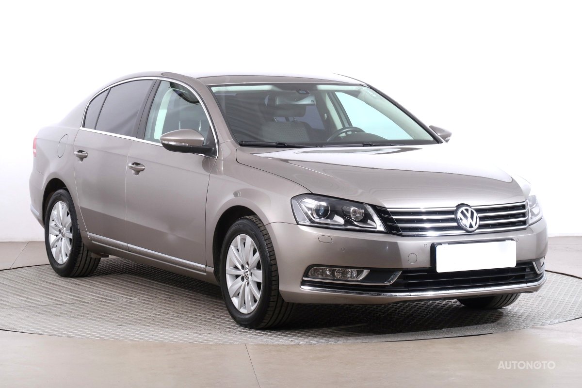 Volkswagen Passat, 2014 - celkový pohled