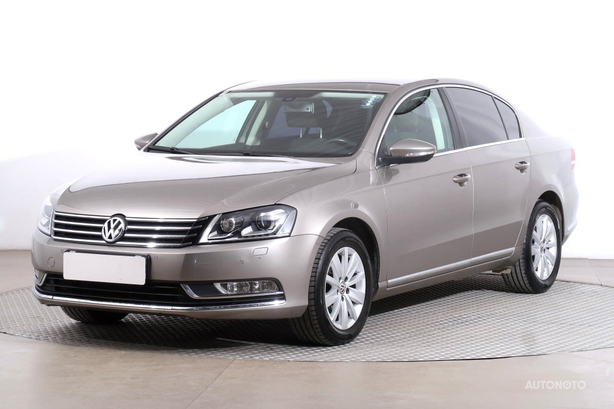 Volkswagen Passat, 2014 - pohled č. 3